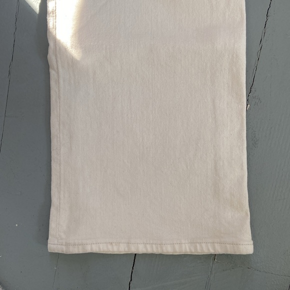 Madewell The Perfect Vintage Flare Crop Denim Jeans in Cream - Picture 5 of 7